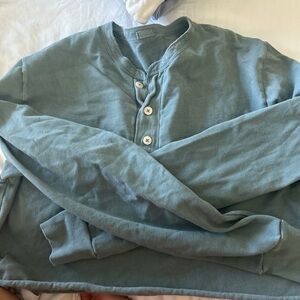 Brandy melville cropped green Henley